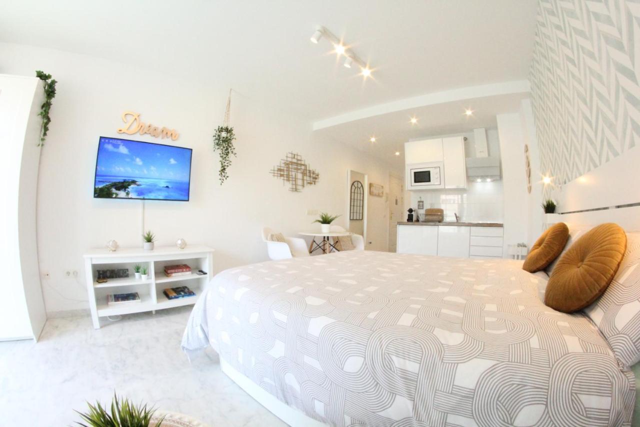 Torremolinos - New Central Studio Plata With Balcony Apartment Екстериор снимка